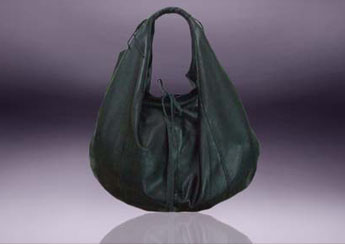 LEATHER-LADIES-HANDBAGS